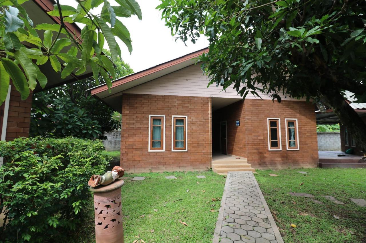 Gongkaew Huenkum Hotel Chiang Mai Exterior foto