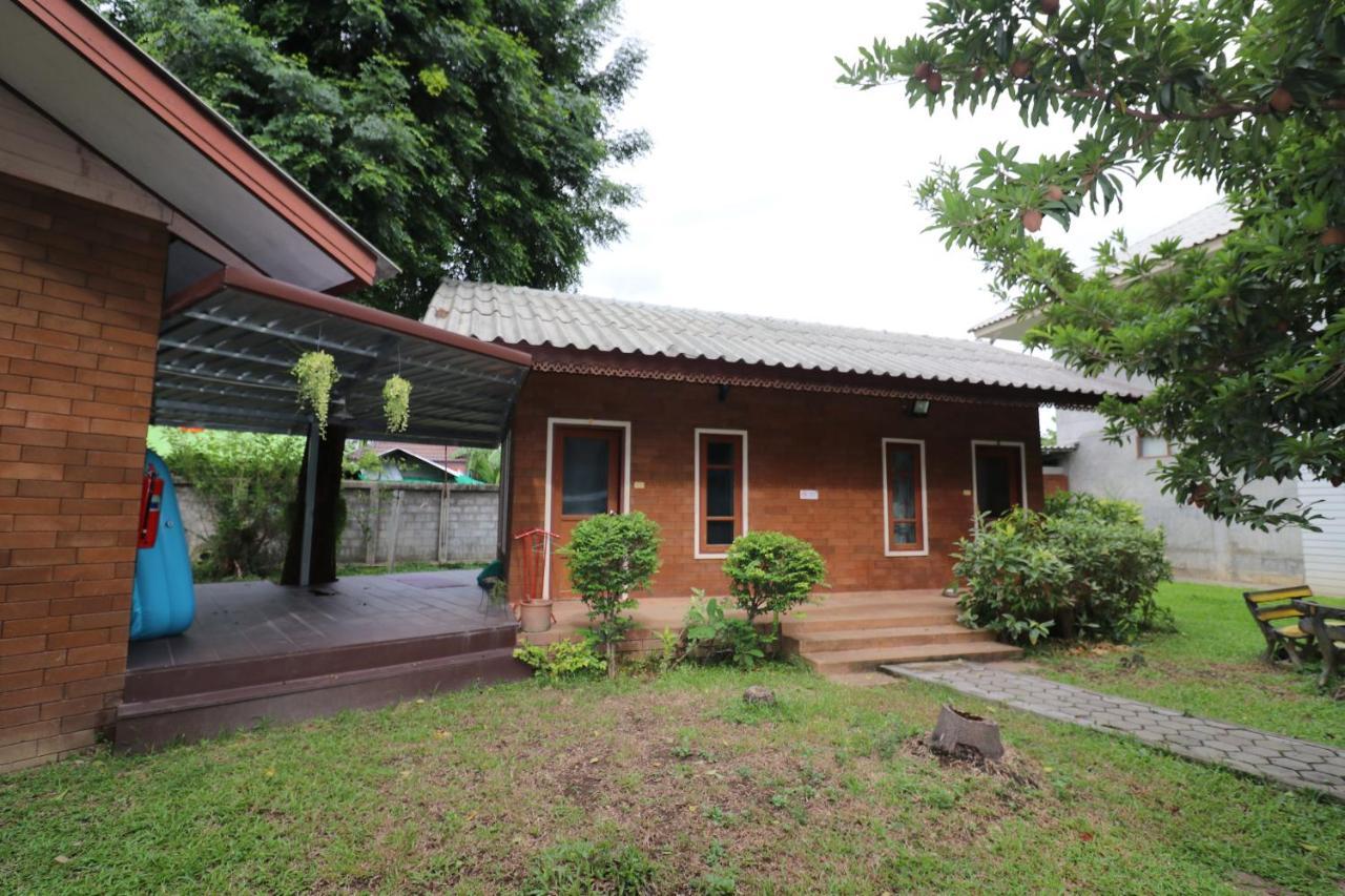Gongkaew Huenkum Hotel Chiang Mai Exterior foto