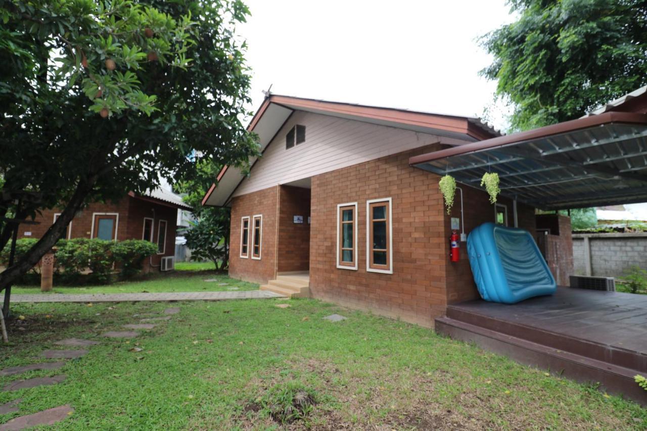 Gongkaew Huenkum Hotel Chiang Mai Exterior foto