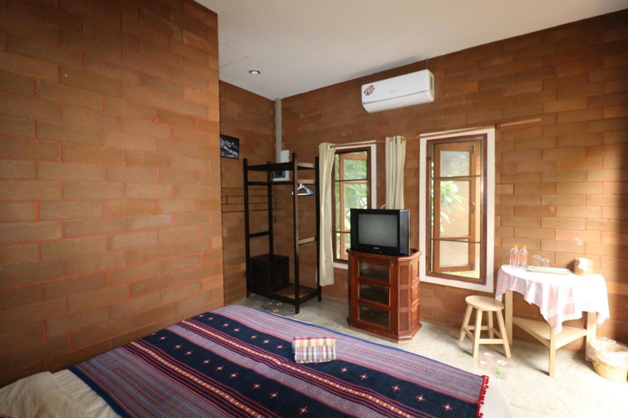 Gongkaew Huenkum Hotel Chiang Mai Exterior foto
