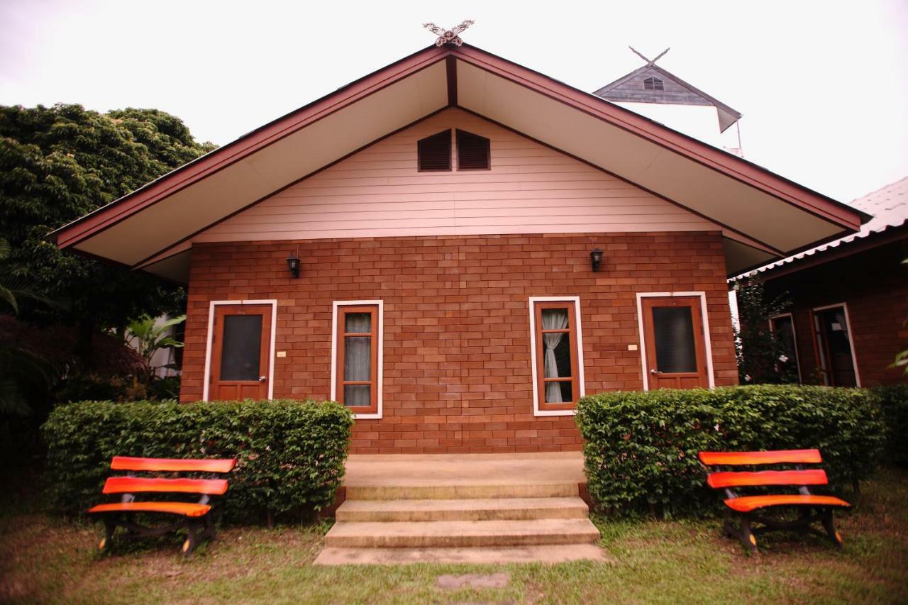 Gongkaew Huenkum Hotel Chiang Mai Exterior foto