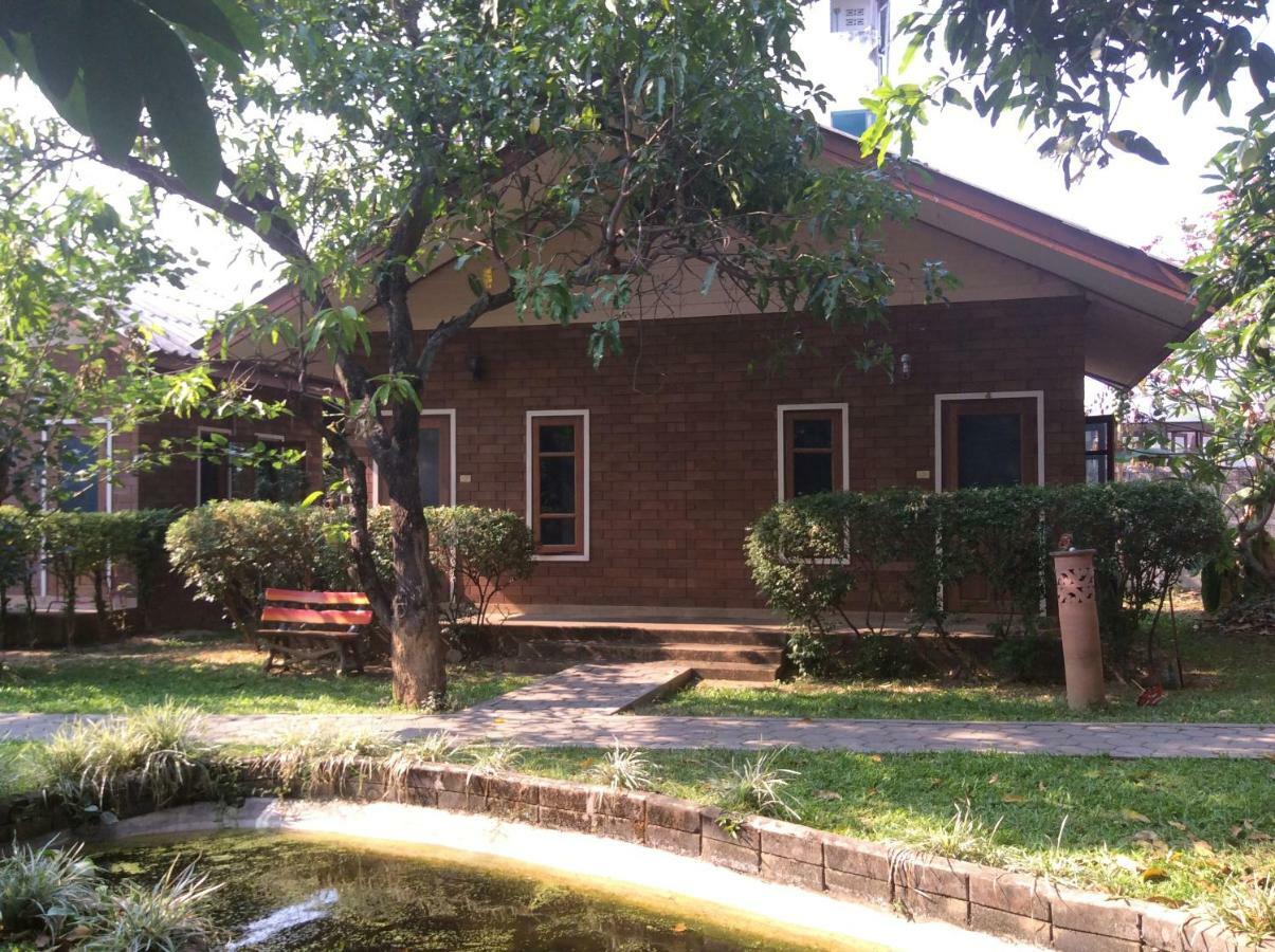 Gongkaew Huenkum Hotel Chiang Mai Exterior foto
