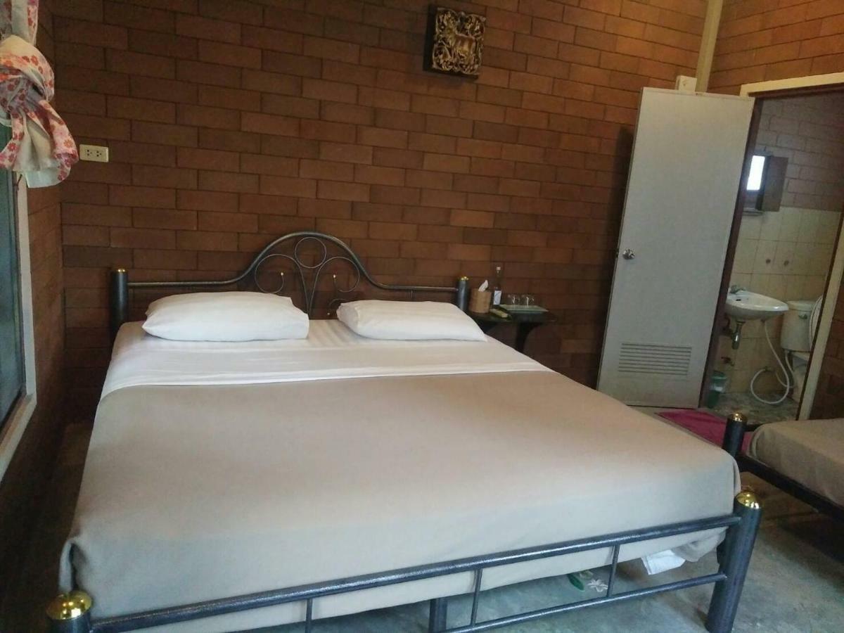 Gongkaew Huenkum Hotel Chiang Mai Exterior foto