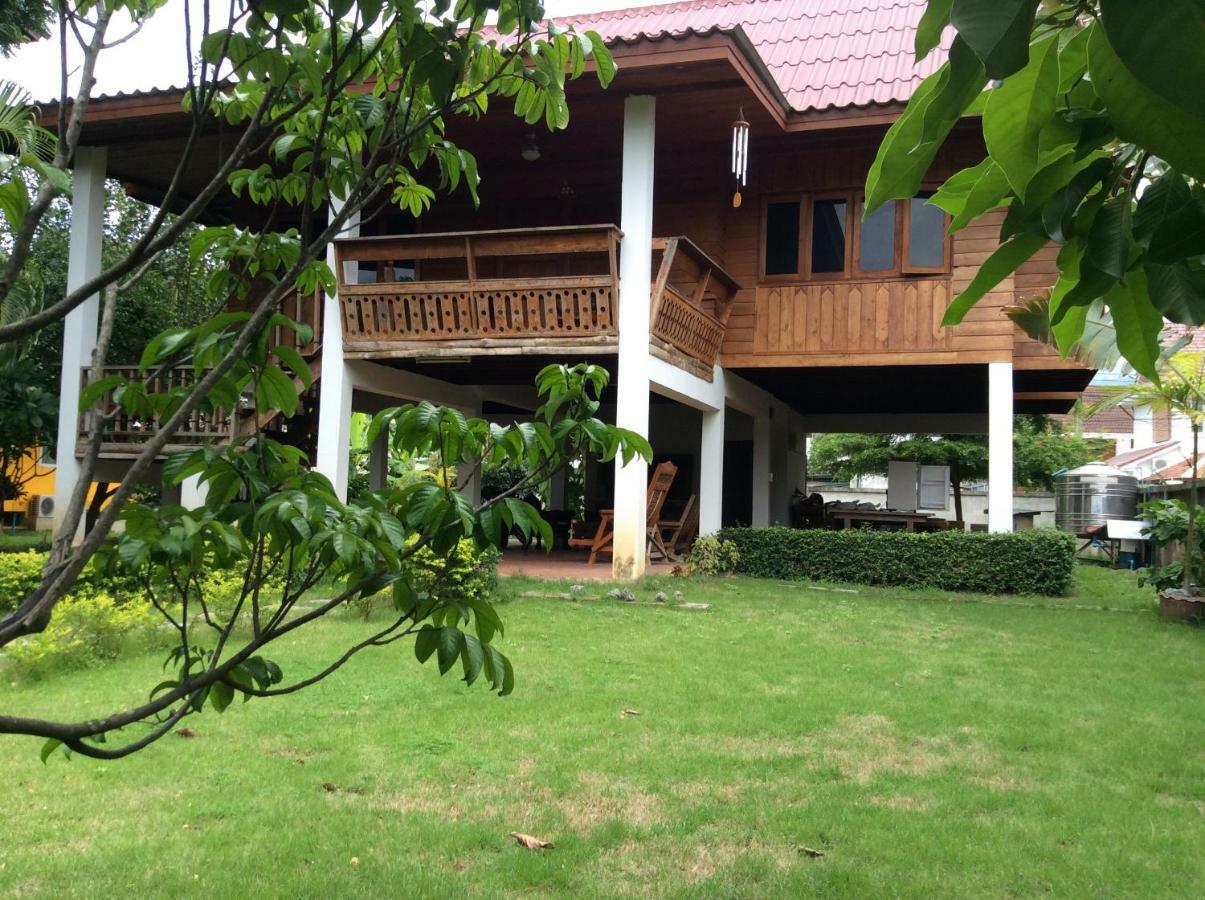 Gongkaew Huenkum Hotel Chiang Mai Exterior foto