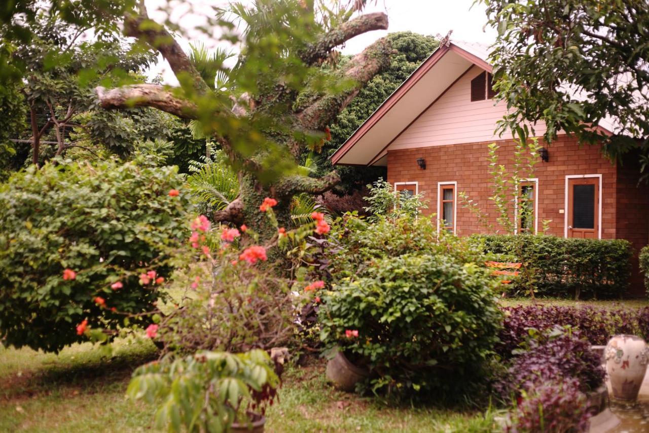 Gongkaew Huenkum Hotel Chiang Mai Exterior foto